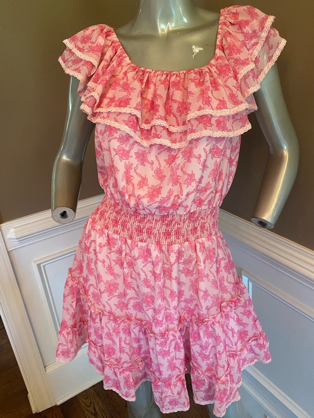 NWT Allison New York August Mini Dress Pink Floral size S
